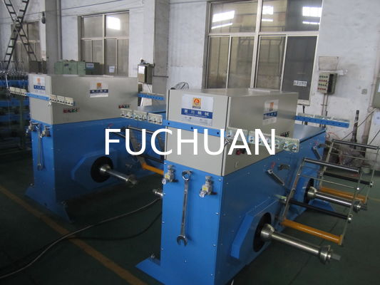 Quatre bobines d'axes double torsion de câblage cuivre regroupant la machine active de paiement