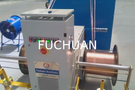 Machine de torsion de fil de cuivre en conserve 5,5 kW équipement médical aérospatial double tête