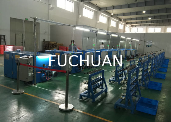 Machine à retordre le cuivre à double torsion avec frein électromagnétique