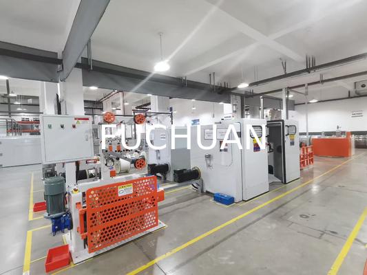 Coupe à haute vitesse de cuivre 0,8-2,8 mm câble de base de fil de groupe de groupage enroulée enroulée enroulée enroulée enroulée enroulée dessin machine d'extrusion