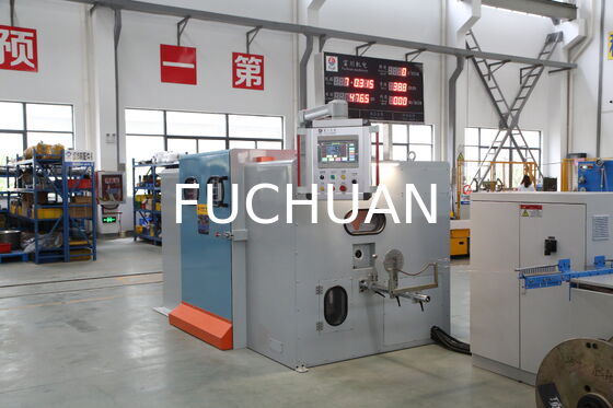 Machine à câbler à double torsion avec arc en fibre de carbone unique, économie d'énergie de plus de 25 % et réglages de pas basés sur PLC